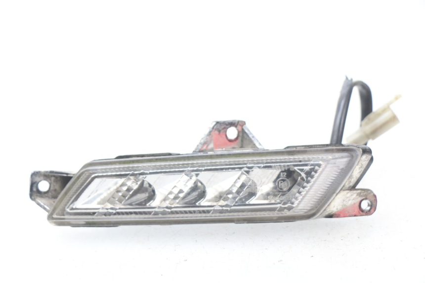photo de PISCA TRASEIRO DIREITO TURBHO RP 50 (2018 - 2022) - Vista principal