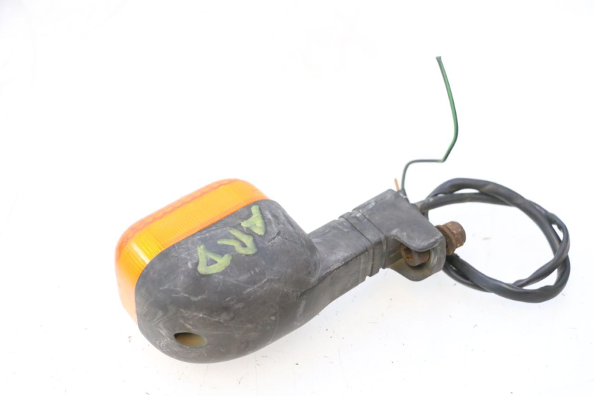 photo de LANTERNA TRASEIRA DIREITA MZ RT 125 (2000 - 2008) - Pontos de fixação