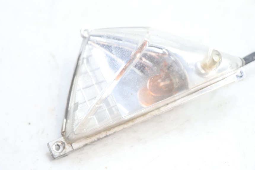 photo de LANTERNA TRASEIRA DIREITA RIDE SLASH 2T 50 (2012 - 2014) - Detalhe da peça