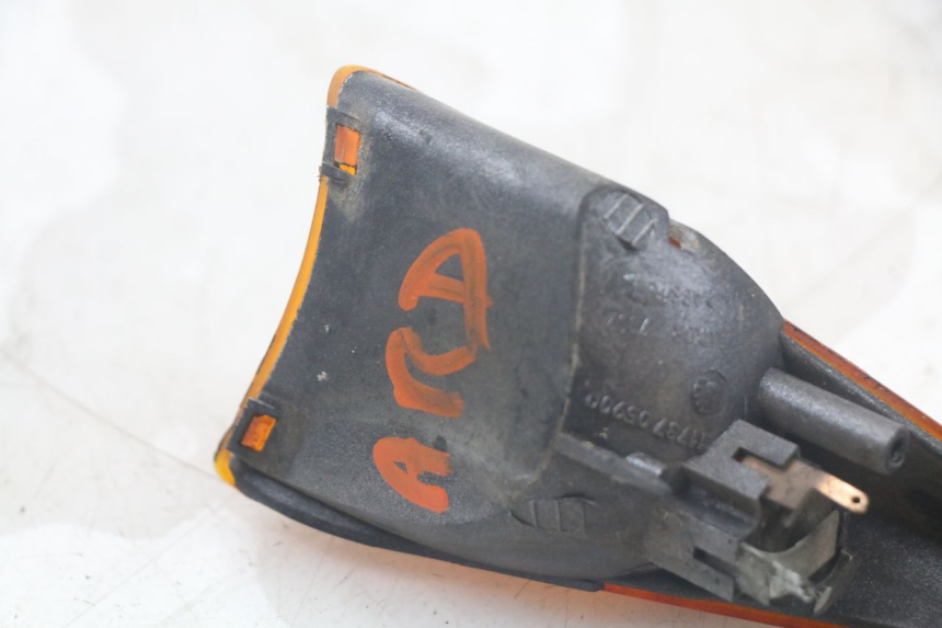 photo de PISCA TRASEIRO DIREITO PEUGEOT SPEEDFIGHT 100 (1997 - 2007) - Estado da superfície