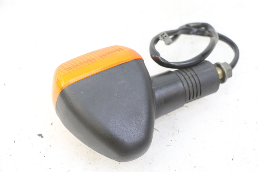 photo de PISCA TRASEIRO DIREITO SUZUKI SV N 650 (1999 - 2002) - Pontos de fixação