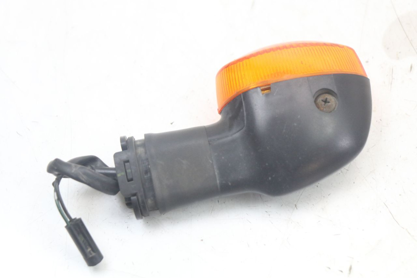 photo de PISCA TRASEIRO DIREITO YAMAHA TDM ABS 900 (2002 - 2014) - Outro ângulo de visão
