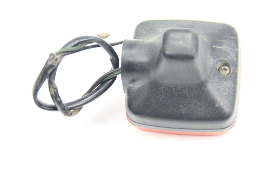 photo de PISCA TRASEIRO DIREITO YAMAHA TW 125 (1998 - 2002) - Outro ângulo de visão