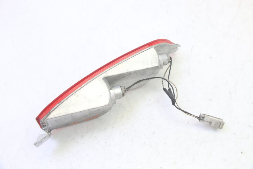 photo de PISCA TRASEIRO DIREITO PIAGGIO X8 125 (2004 - 2007) - Pontos de fixação