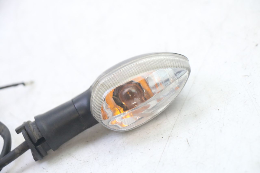 photo de PISCA TRASEIRO DIREITO YAMAHA XJ6 ABS 600 (2008 - 2016) - Zoom do estado de desgaste