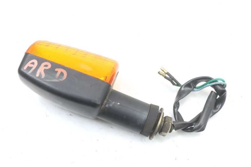 photo de PISCA TRASEIRO DIREITO SYM XS 125 (2007 - 2016) - Outro ângulo de visão