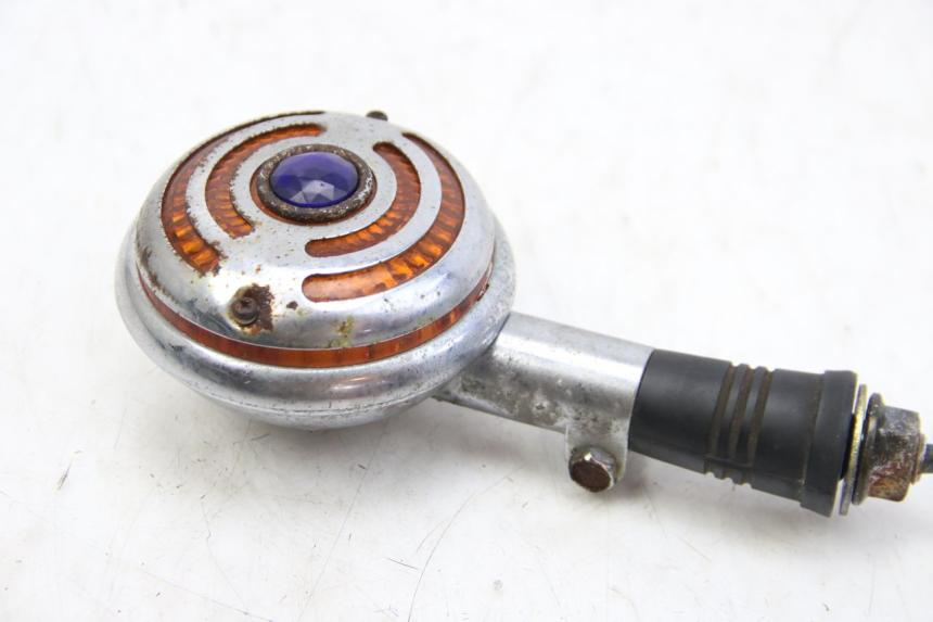 photo de PISCA TRASEIRO DIREITO YAMAHA XV VIRAGO 750 (1984 - 1998) - Zoom do estado de desgaste
