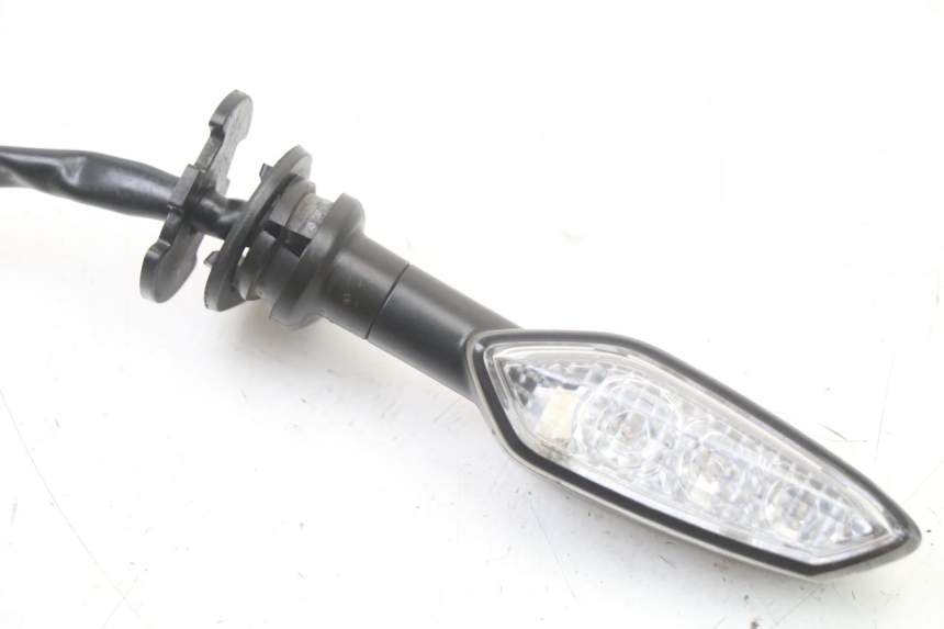 photo de PISCA TRASEIRO DIREITO YAMAHA YP T-MAX TMAX 530 (2017 - 2020) - Detalhe da peça