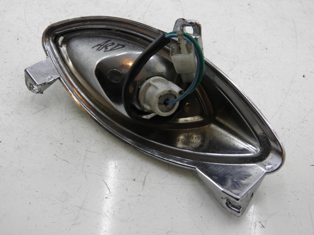 photo de PISCA TRASEIRO DIREITO YAMASAKI YM50QT-N3 RETRO 50 (2012 - 2014) - Ampliação técnica