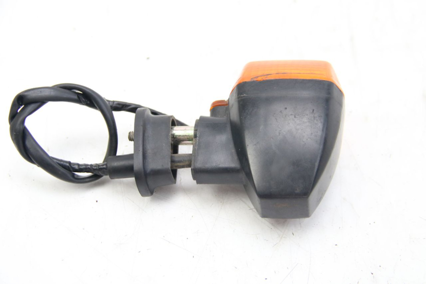 photo de PISCA TRASEIRO DIREITO KAWASAKI ZX-6R ZX6R 600 (1995 - 1997) - Outro ângulo de visão