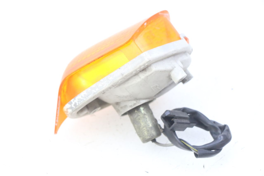 photo de PISCA TRASEIRO DIREITO KAWASAKI ZZR 600 (1995 - 2004) - Vista geral