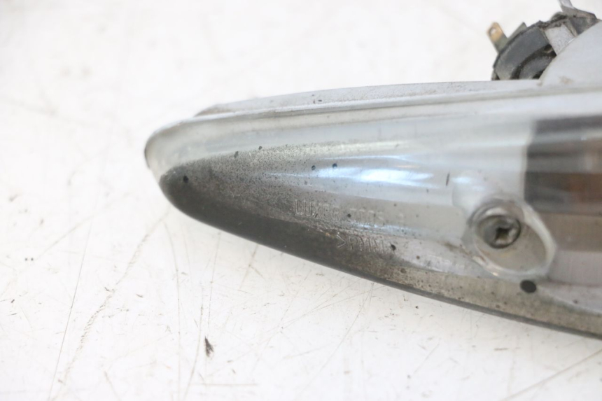 photo de PISCA TRASEIRO PEUGEOT ELYSTAR 50 (2002 - 2014) - Detalhes característicos