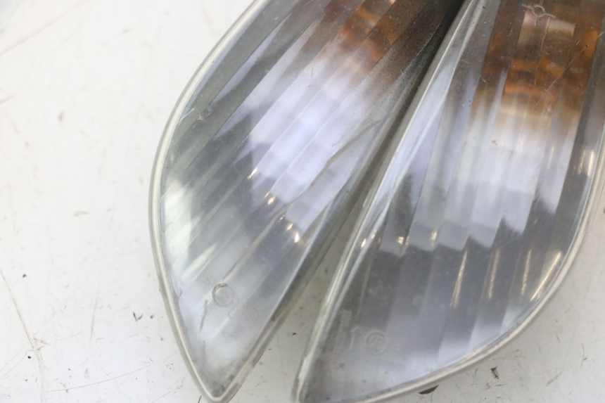photo de PISCA TRASEIRO PEUGEOT ELYSTAR 50 (2002 - 2014) - Zoom do estado de desgaste