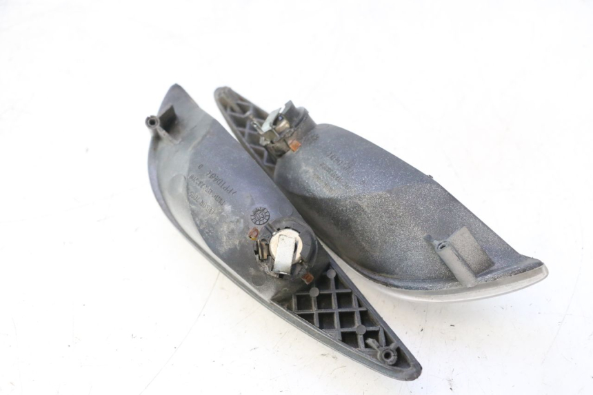 photo de PISCA TRASEIRO PEUGEOT ELYSTAR 50 (2002 - 2014) - Outro ângulo de visão