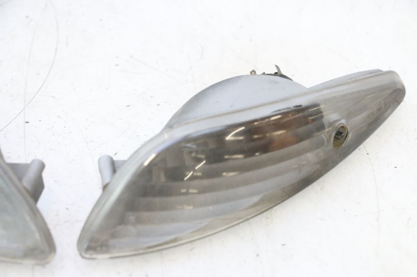 photo de PISCA TRASEIRO PEUGEOT ELYSTAR 50 (2002 - 2014) - Estado da superfície