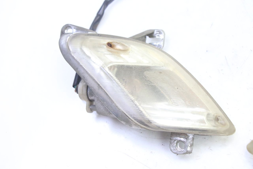 photo de PISCA TRASEIRO SYM FIDDLE 2 S 125 (2012 - 2014) - Detalhe da peça