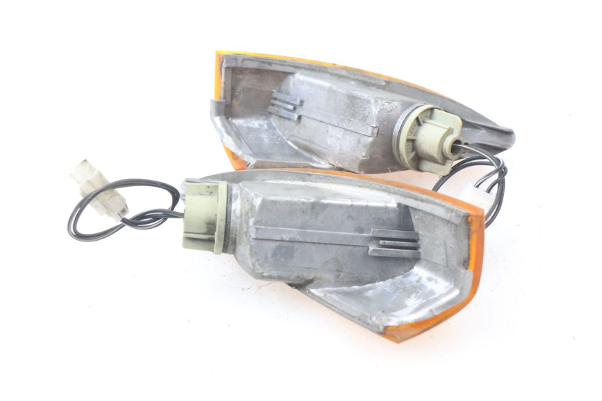 photo de PISCA TRASEIRO PIAGGIO FLY 125 (2005 - 2012) - Outro ângulo de visão