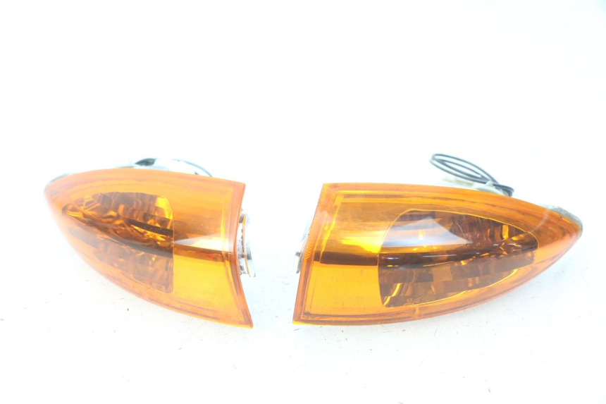 photo de PISCA TRASEIRO PIAGGIO FLY 100 (2006 - 2010) - Vista principal