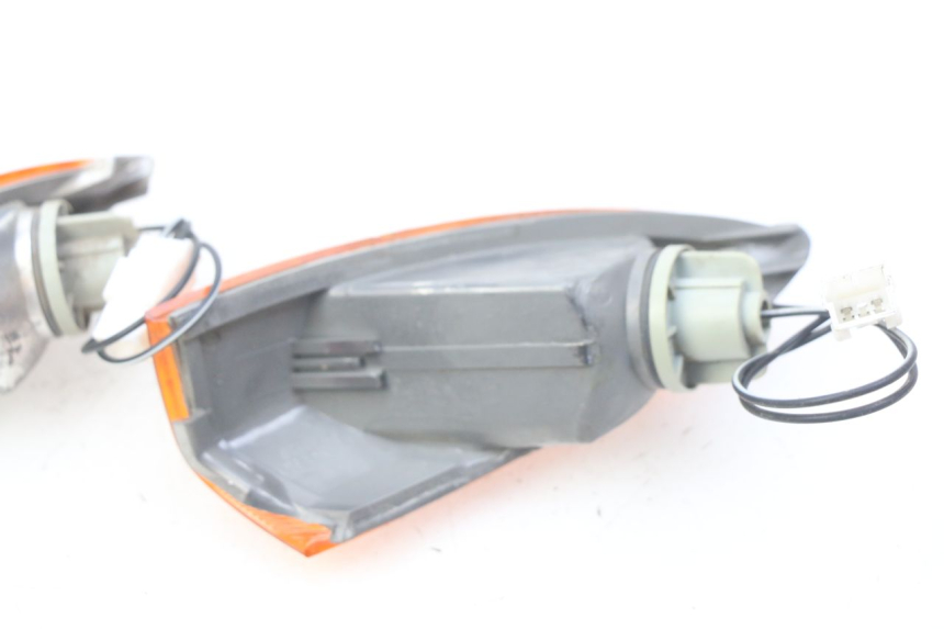 photo de PISCA TRASEIRO PIAGGIO FLY 100 (2006 - 2010) - Ampliação técnica