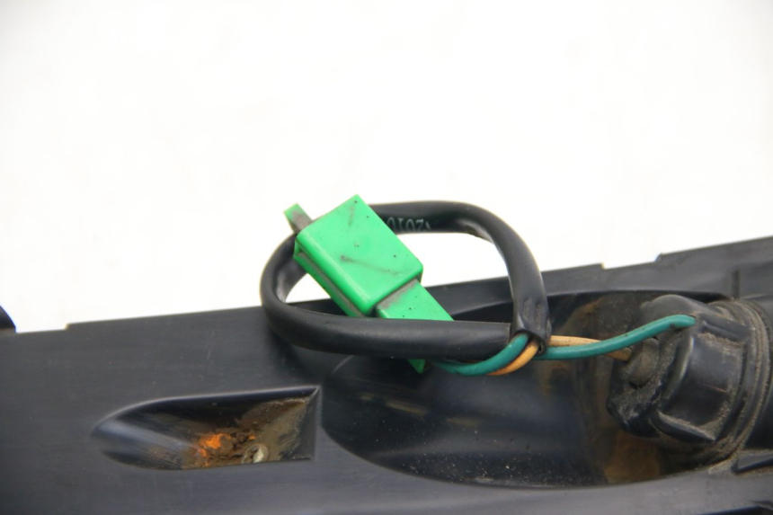photo de PISCA TRASEIRO ESQUERDO ECCITY ARTELEC 670 1 (2013 - 2017) - Pontos de fixação