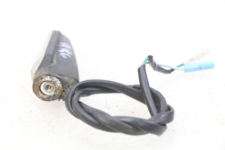 photo de PISCA TRASEIRO ESQUERDO HONDA CB R 1000 (2018 - 2023) - Outro ângulo de visão