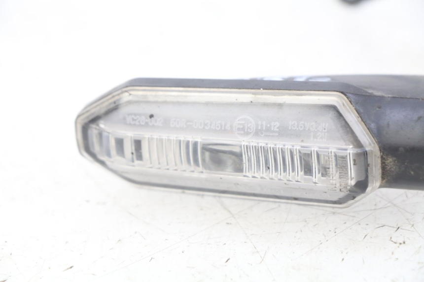 photo de PISCA TRASEIRO ESQUERDO HONDA CB R 1000 (2018 - 2023) - Vista geral