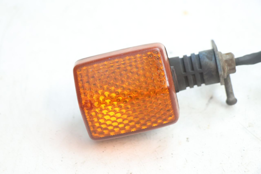 photo de SETA TRASEIRA ESQUERDA HONDA CB TWO FIFTY 250 (1991 - 2002) - Detalhe da peça