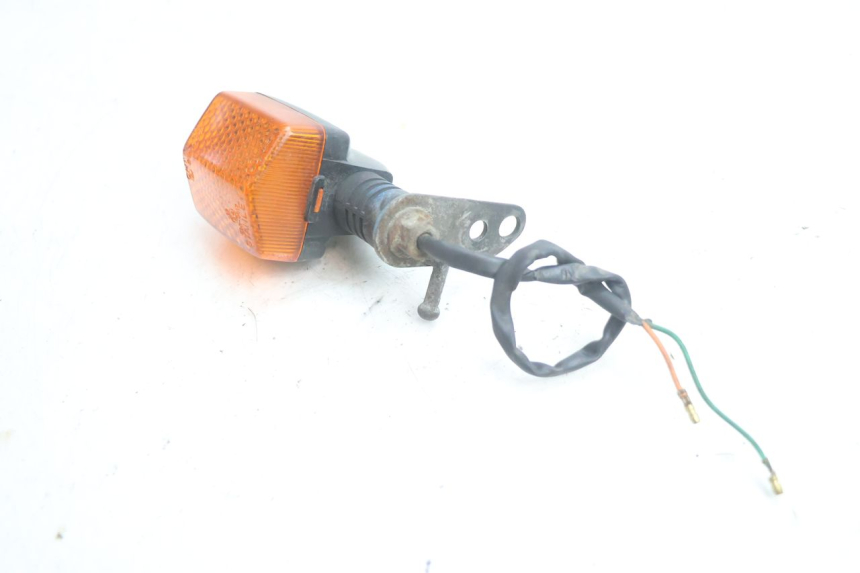 photo de SETA TRASEIRA ESQUERDA HONDA CB TWO FIFTY 250 (1991 - 2002) - Outro ângulo de visão