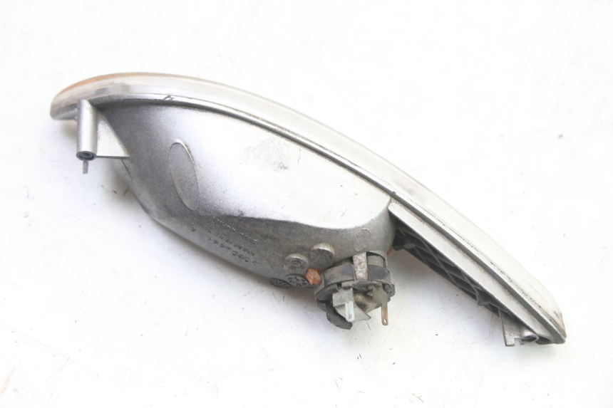 photo de PISCA TRASEIRO ESQUERDO PEUGEOT ELYSEO 125 (1999 - 2004) - Pontos de fixação
