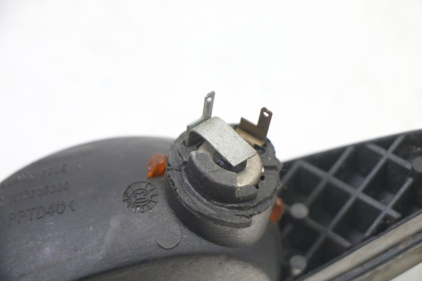 photo de PISCA TRASEIRO ESQUERDO PEUGEOT ELYSTAR 50 (2002 - 2014) - Estado da superfície