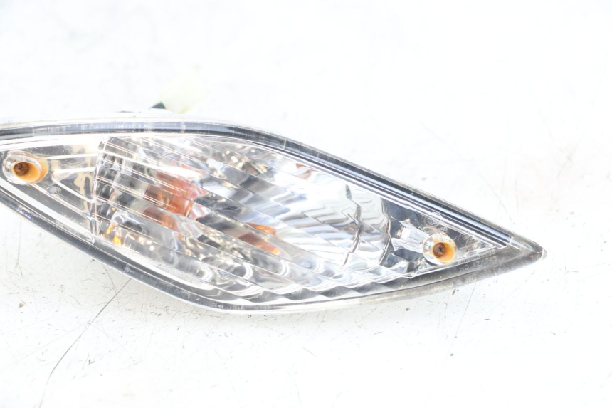 photo de PISCA TRASEIRO ESQUERDO SYM FIDDLE 3 III 125 (2014 - 2020) - Estado da superfície