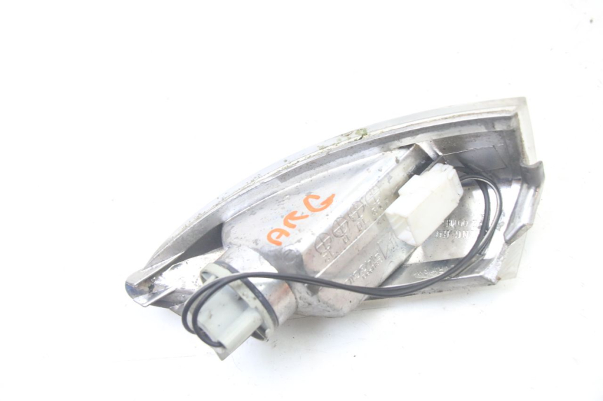 photo de PISCA TRASEIRO ESQUERDO PIAGGIO FLY 2T 50 (2004 - 2017) - Outro ângulo de visão