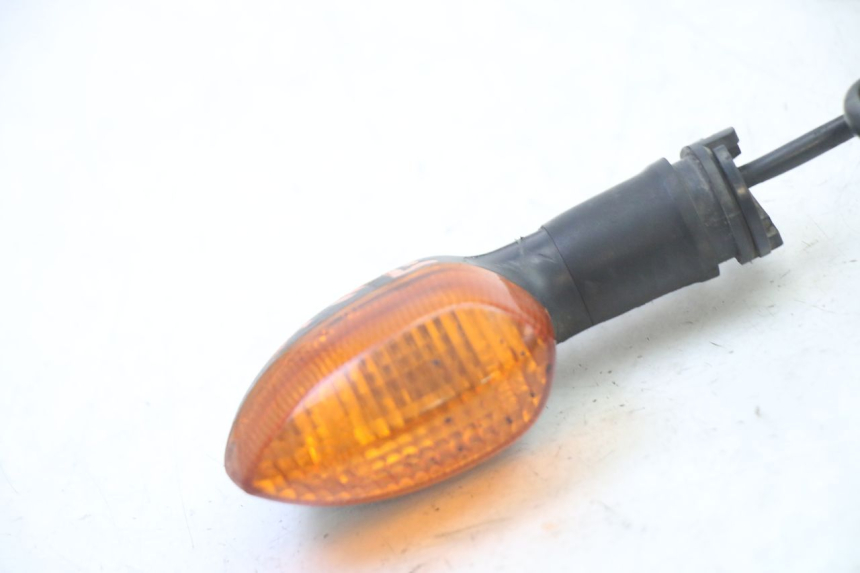 photo de PISCA TRASEIRO ESQUERDO YAMAHA FZ6 FAZER S2 600 (2007 - 2011) - Zoom do estado de desgaste