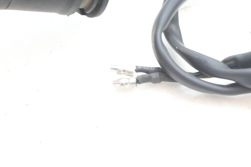 photo de SETA TRASEIRA ESQUERDA YAMAHA FZ8 800 (2010 - 2016) - Vista geral