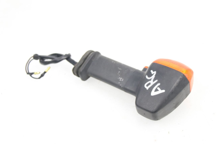 photo de PISCA TRASEIRO ESQUERDO YAMAHA FZS FAZER 600 (1998 - 2001) - Outro ângulo de visão