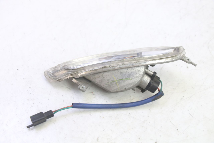 photo de PISCA TRASEIRO ESQUERDO KYMCO GRAND DINK 125 (2002 - 2007) - Outro ângulo de visão
