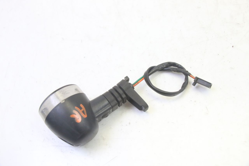 photo de PISCA TRASEIRO ESQUERDO DAELIM HISTORY 125 (2001 - 2002) - Ampliação técnica