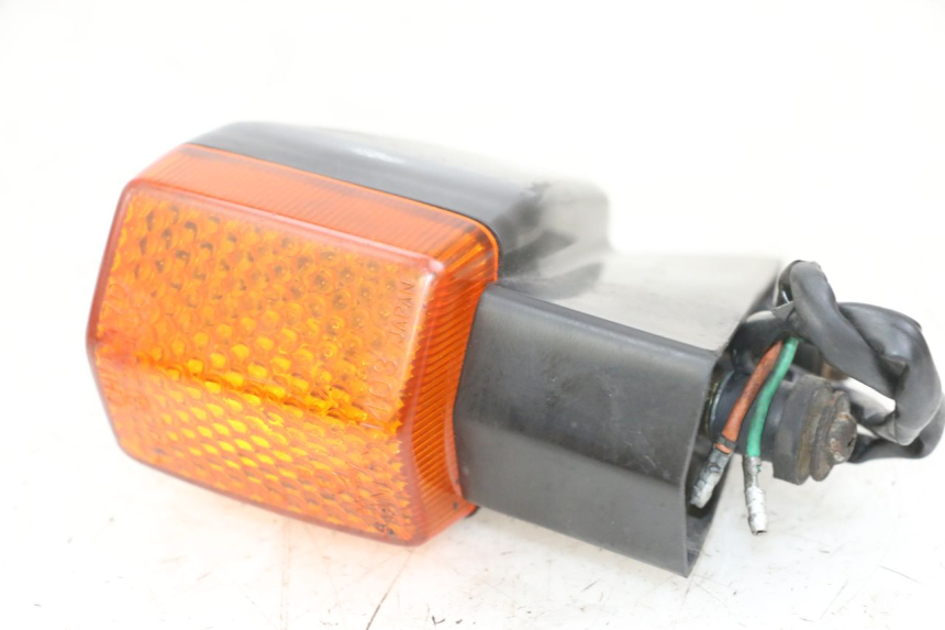 photo de PISCA TRASEIRO ESQUERDO HONDA CBR F 1000 (1993 - 1996) - Vista principal