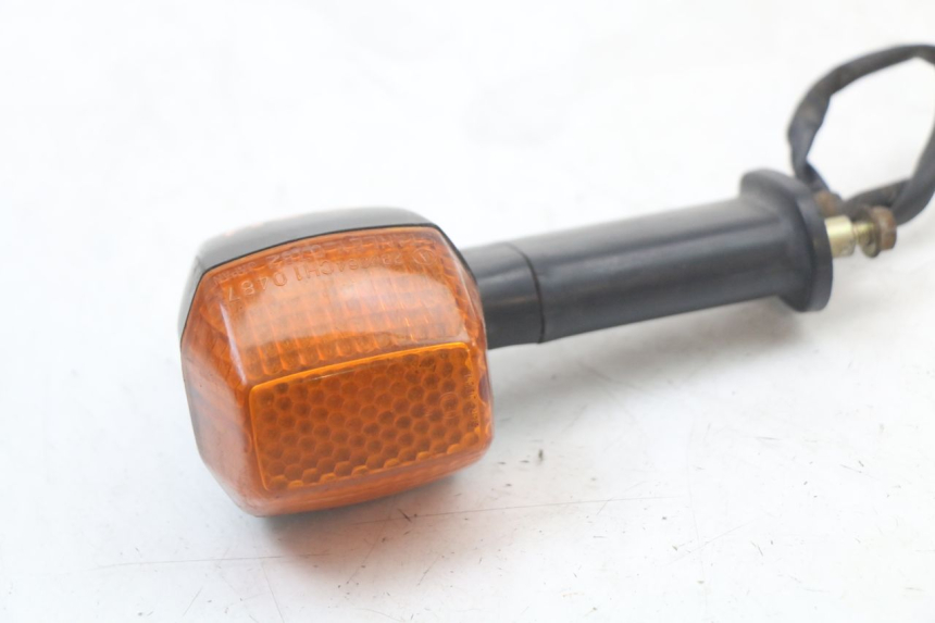 photo de PISCA TRASEIRO ESQUERDO KAWASAKI GTR 1000 (1994 - 2004) - Zoom do estado de desgaste