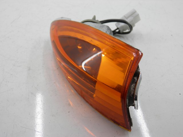 photo de PISCA TRASEIRO ESQUERDO PIAGGIO FLY 100 (2006 - 2010) - Outro ângulo de visão
