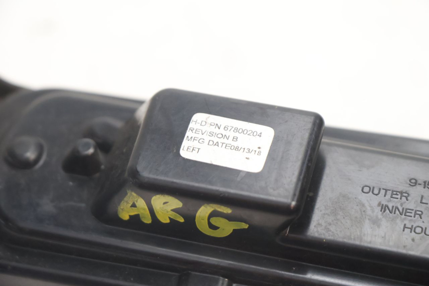 photo de SETA TRASEIRA ESQUERDA HARLEY DAVIDSON ROAD GLIDE FLTRXSE 1920 (2018 - 2022) - Pontos de fixação