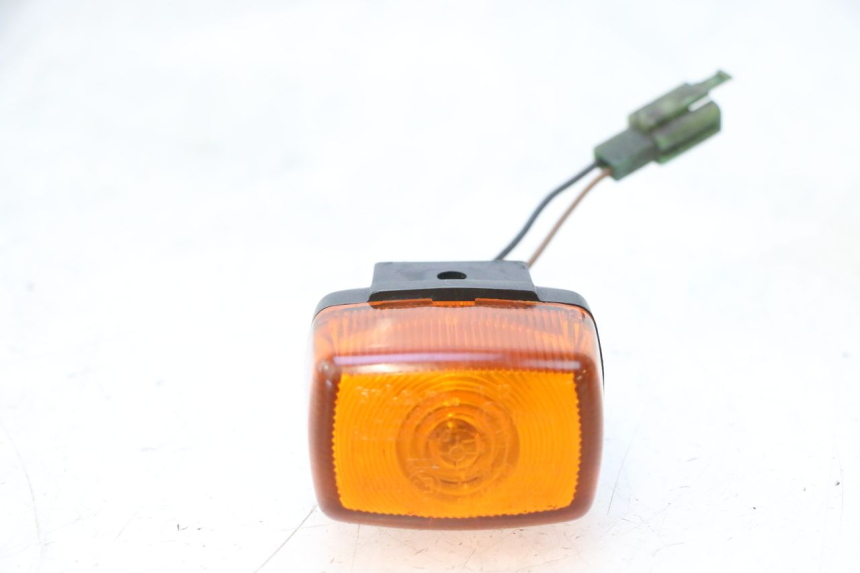 photo de LANTERNA TRASEIRA ESQUERDA YAMAHA SLIDER 50 (1999 - 2004) - Pontos de fixação