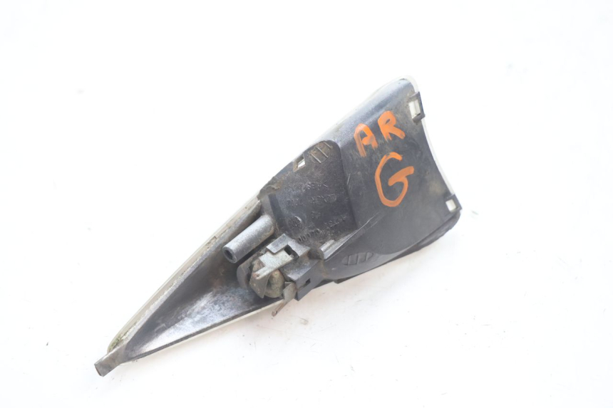 photo de SETA TRASEIRA ESQUERDA PEUGEOT SPEEDFIGHT LC 50 (1996 - 2002) - Outro ângulo de visão