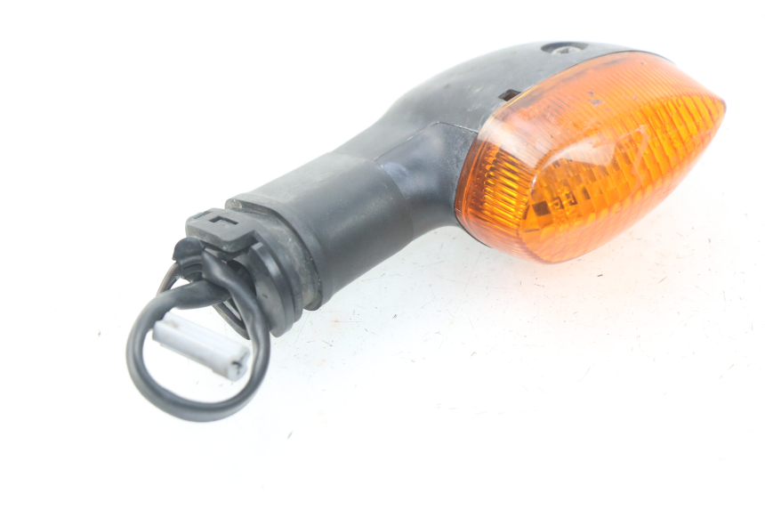 photo de PISCA TRASEIRO ESQUERDO YAMAHA TDM ABS 900 (2002 - 2014) - Outro ângulo de visão