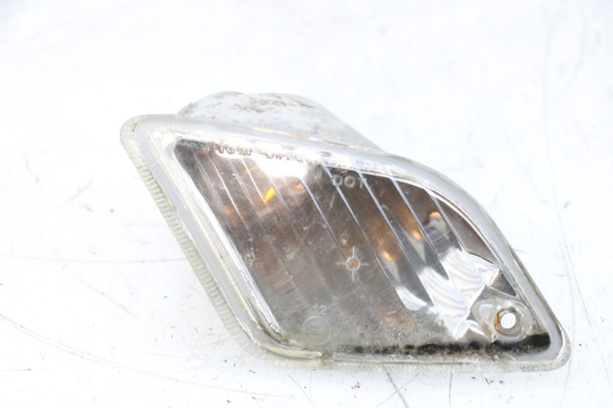 photo de PISCA TRASEIRO ESQUERDO PIAGGIO VESPA GTS SUPER IE 125 (2009 - 2016) - Outro ângulo de visão