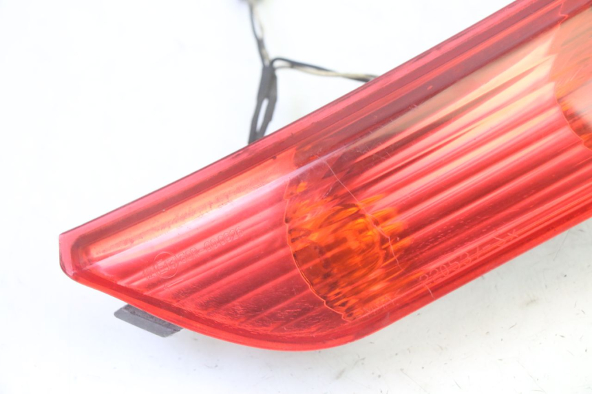 photo de PISCA TRASEIRO ESQUERDO PIAGGIO X8 125 (2004 - 2007) - Detalhe da peça