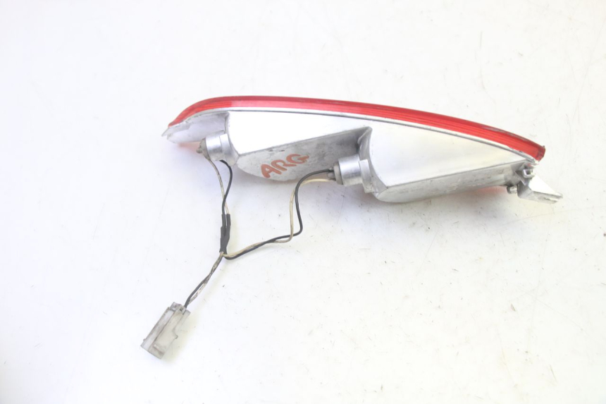 photo de PISCA TRASEIRO ESQUERDO PIAGGIO X8 125 (2004 - 2007) - Pontos de fixação