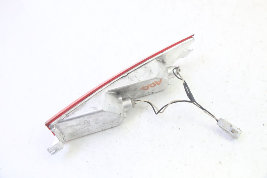 photo de PISCA TRASEIRO ESQUERDO PIAGGIO X8 125 (2004 - 2007) - Estado da superfície