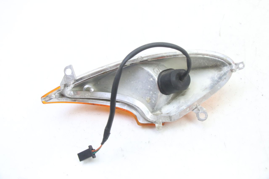 photo de PISCA TRASEIRO ESQUERDO HONDA XLV VARADERO 125 (2000 - 2006) - Outro ângulo de visão