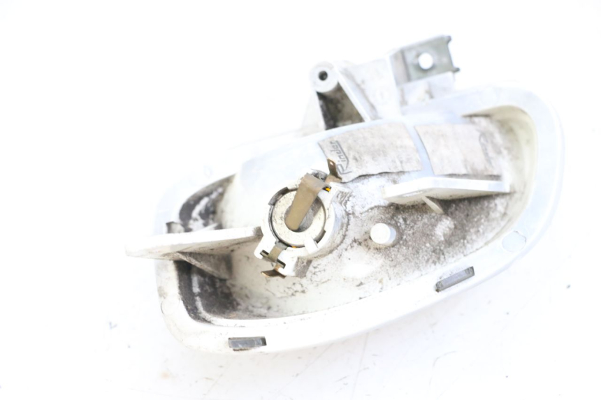photo de PISCA TRASEIRO ESQUERDO YAMAHA YN NEO'S 50 (1997 - 2004) - Outro ângulo de visão